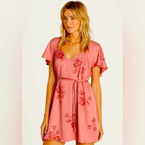 Billabong Dresses & Skirts - Billabong Fine Flutter Dress XS